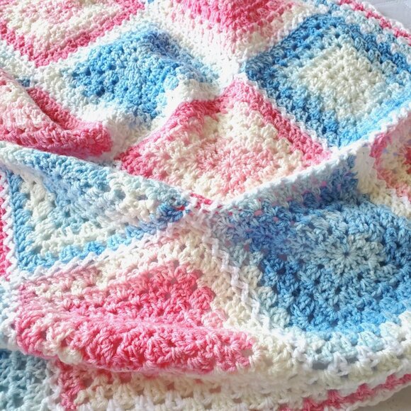 Crochet BABY BLANKET AFGHAN Lap Granny Squares 31"x 31" Blue Pink White - Picture 2 of 7